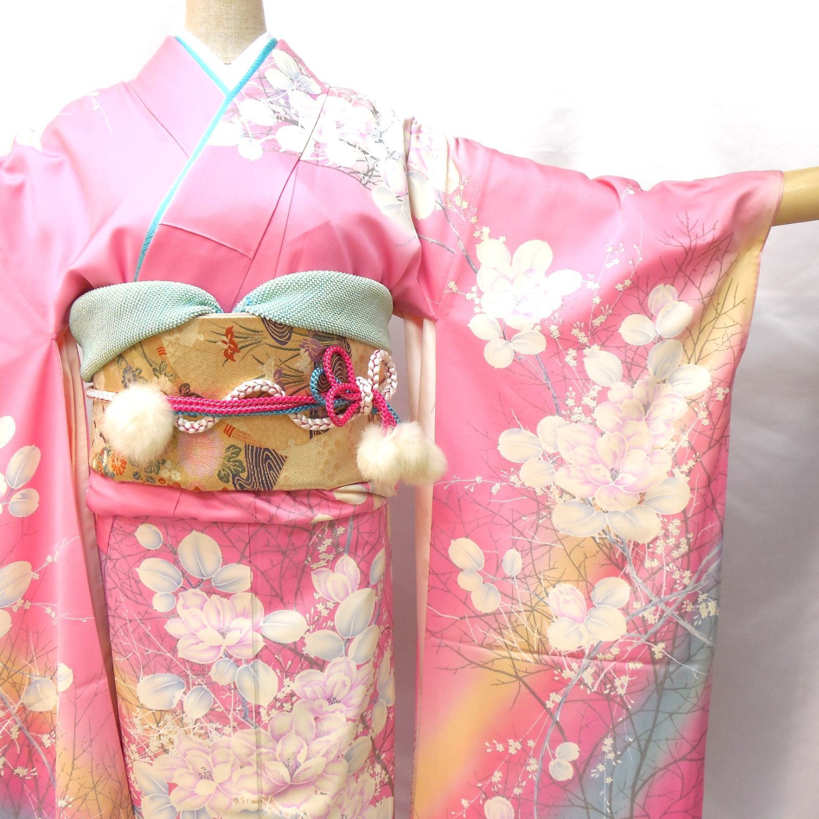 プラスチック】 ? 華やか 花柄 振袖 着物 成人式 訳あり フルセット
