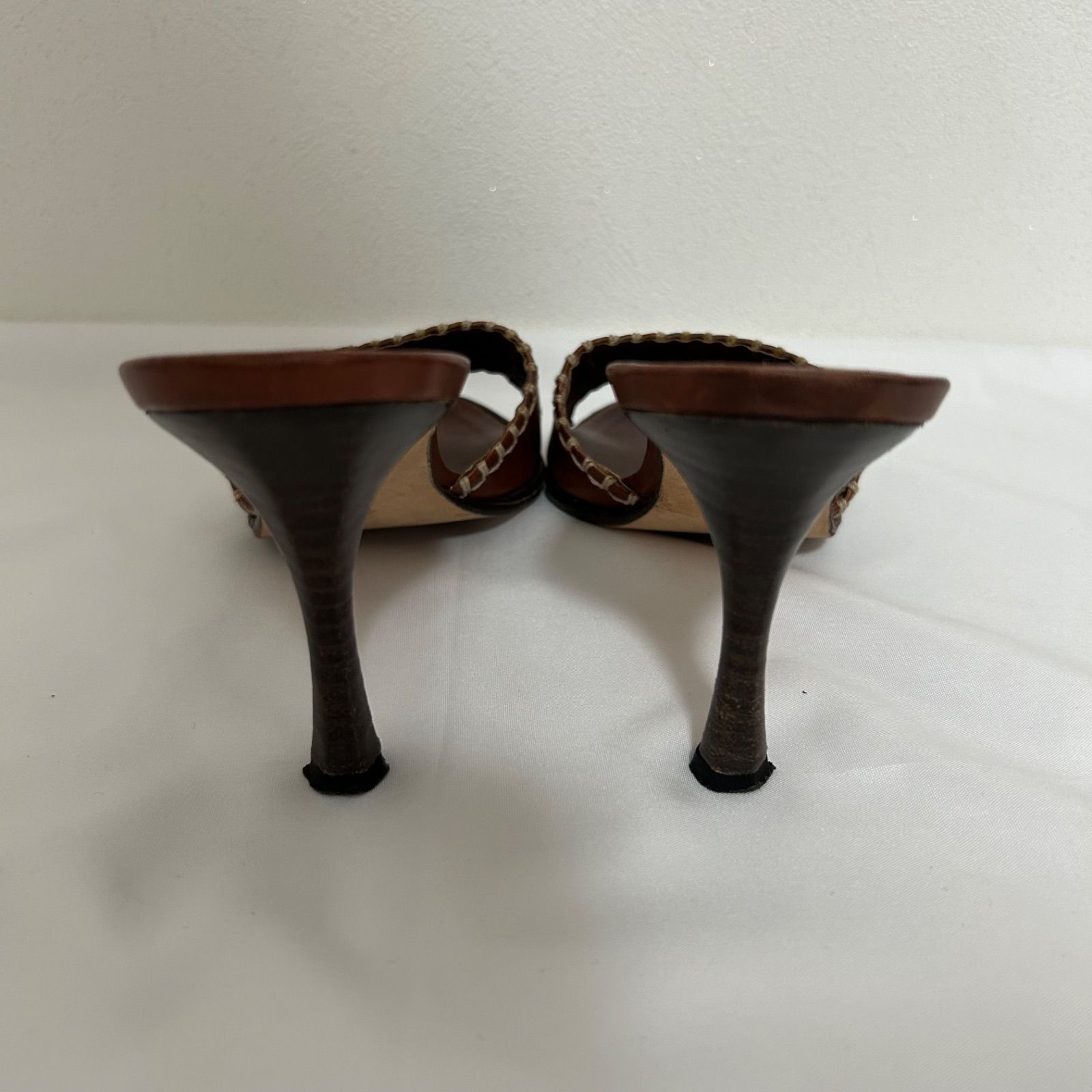 MANOLO BLAHNIK サンダル MANOLO BLAHNIK Exclusive Sandals INEZMU & GOLBY 5.11(sat
