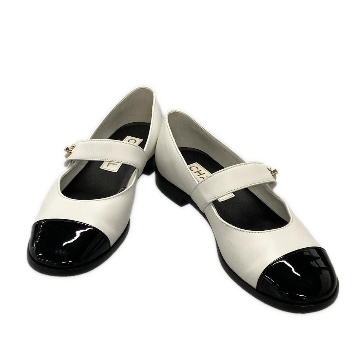 CHANEL(シャネル) パンプス 37C レディース - G45280 白×黒 ココ CHANEL(シャネル) パンプス 37C レディース - G45280 白×黒 ココ
