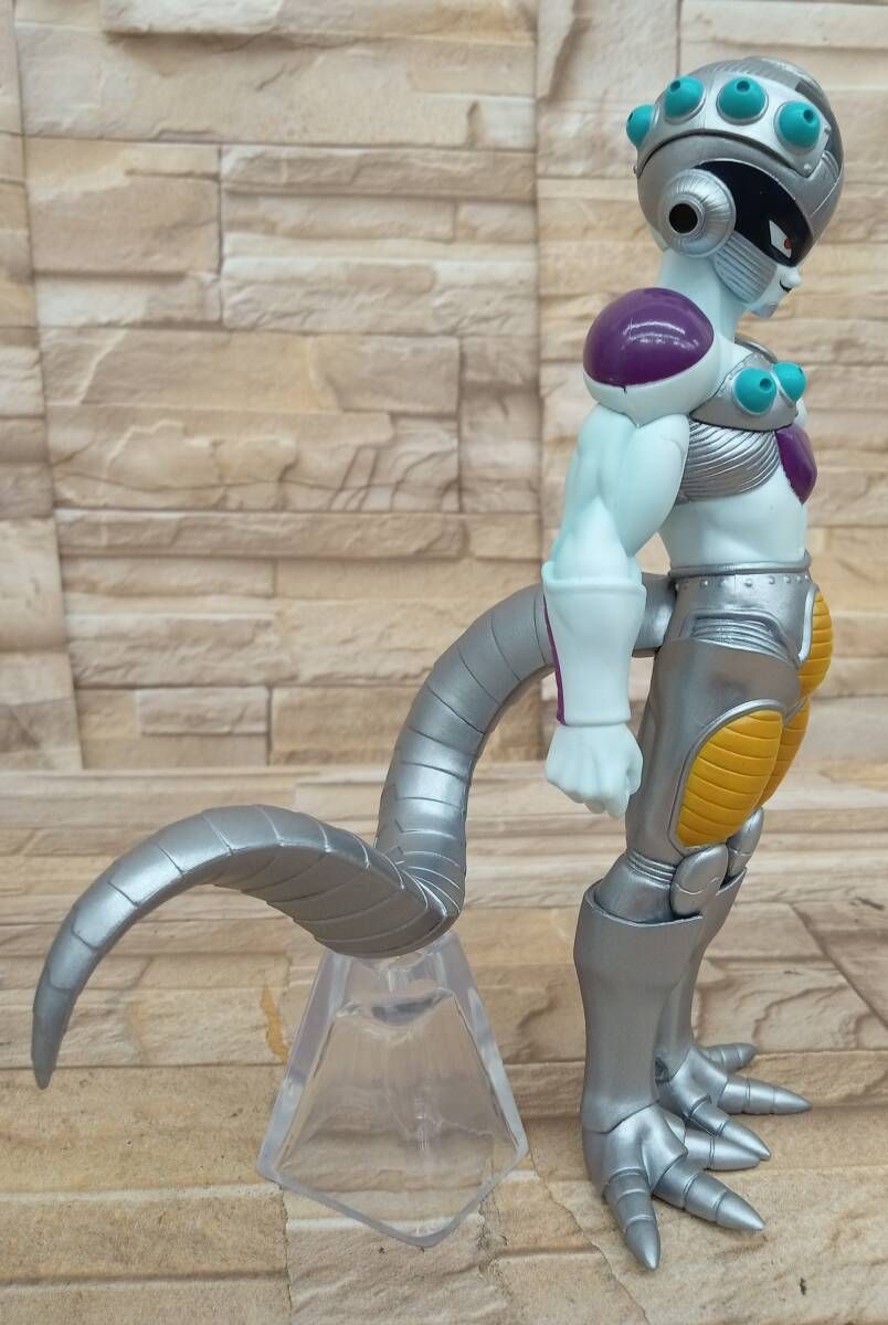 ドラゴンボール一番くじ メカフリーザ コルド大王 フィギュア 一番くじ