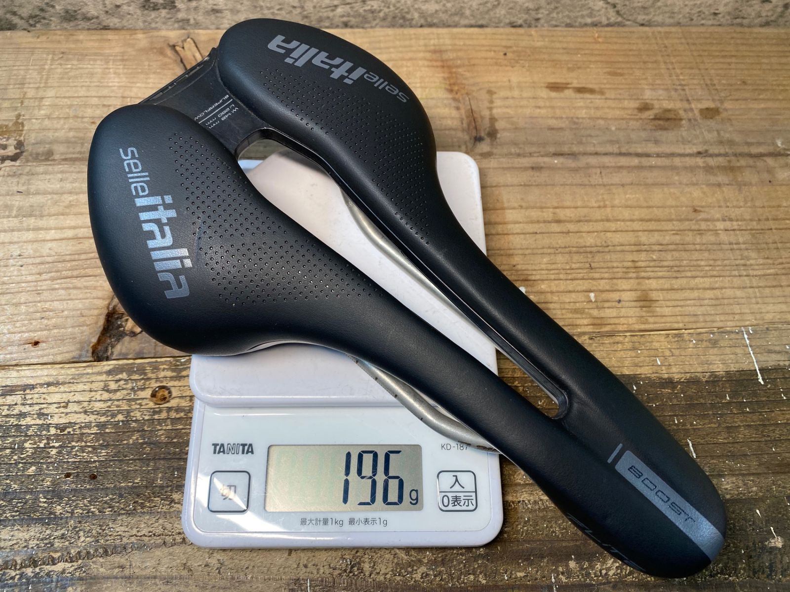 145 Ti316レール