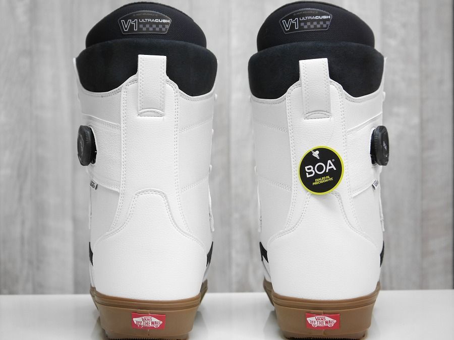 26 VANS INVADO OG - 27.0 WHITE|GUM 正規品 スノーボード ブーツ WWW_OLIVIERBERNSTEIN_COM
