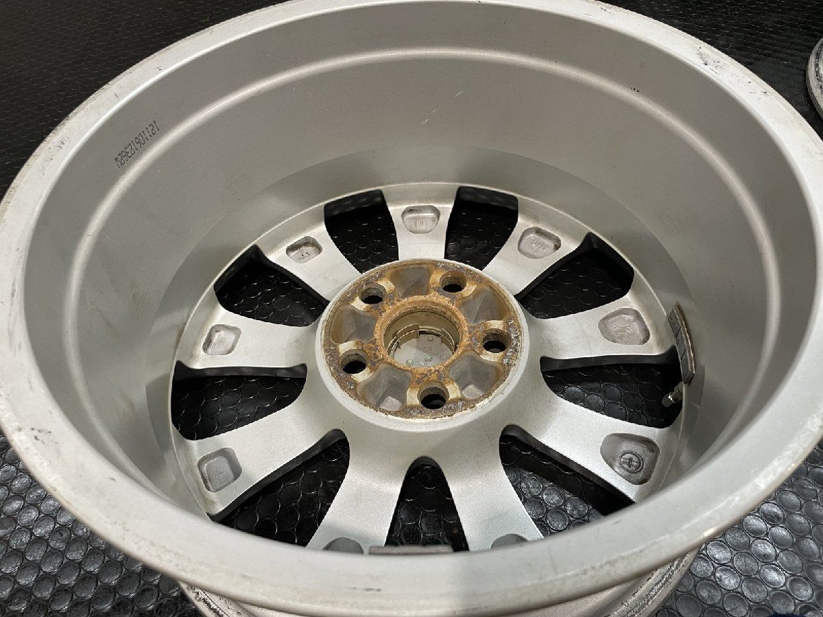 アルファードにも