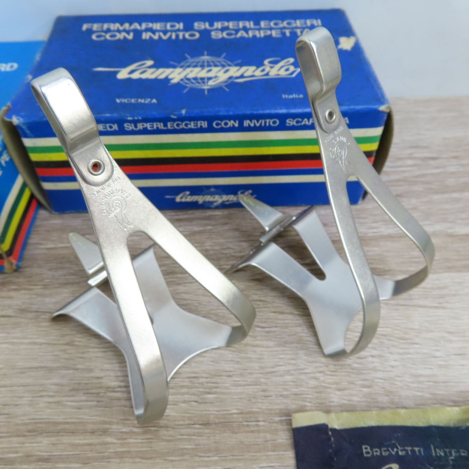 フラットペダル