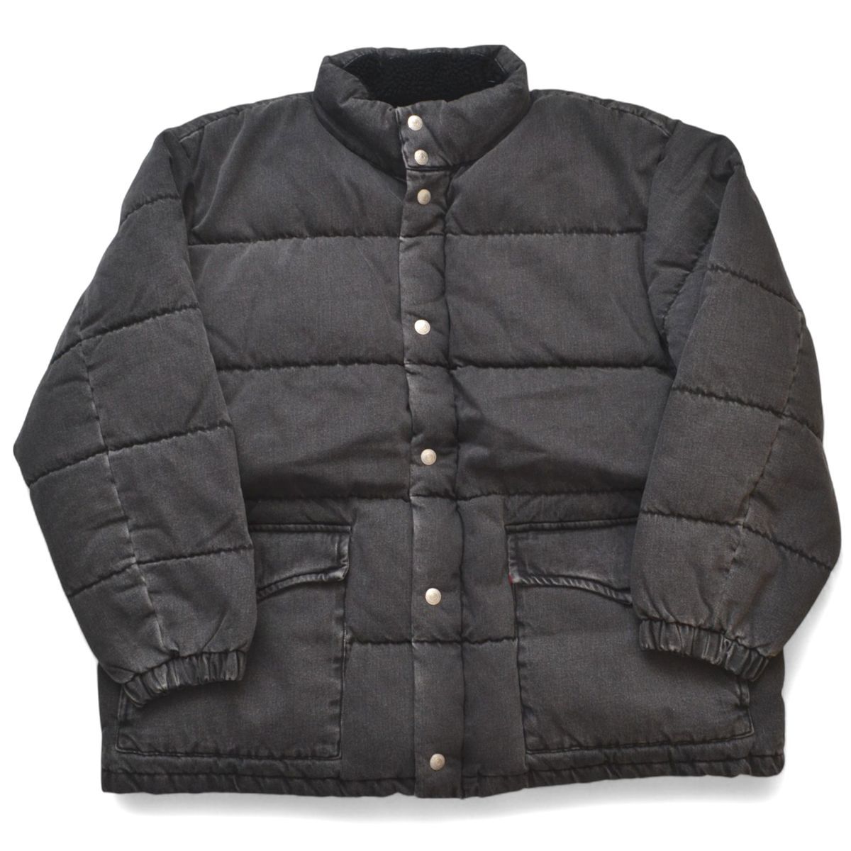 未使用 LEVI'S リーバイスA5803-0001 スーパーデニムダウンジャケット