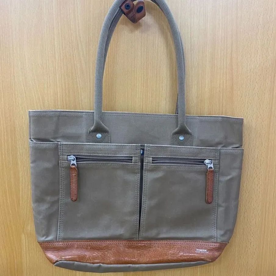 【✨PORTER✨】ポーター　ヨシダカバン カバン　ハンドバッグ　吉田　ハンドバッグ　トートバッグ　手提げ　カラー　カーキ　黄土色　茶色　ブラウン　革　レザー　ポケット　たくさん　