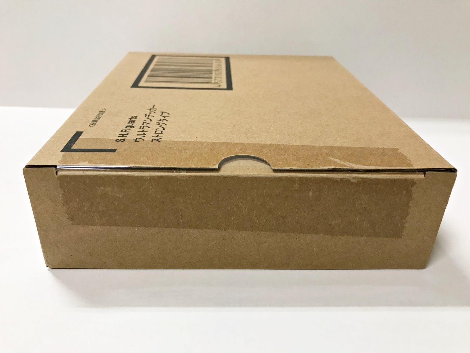 ウルトラマンデッカー ストロングタイプ