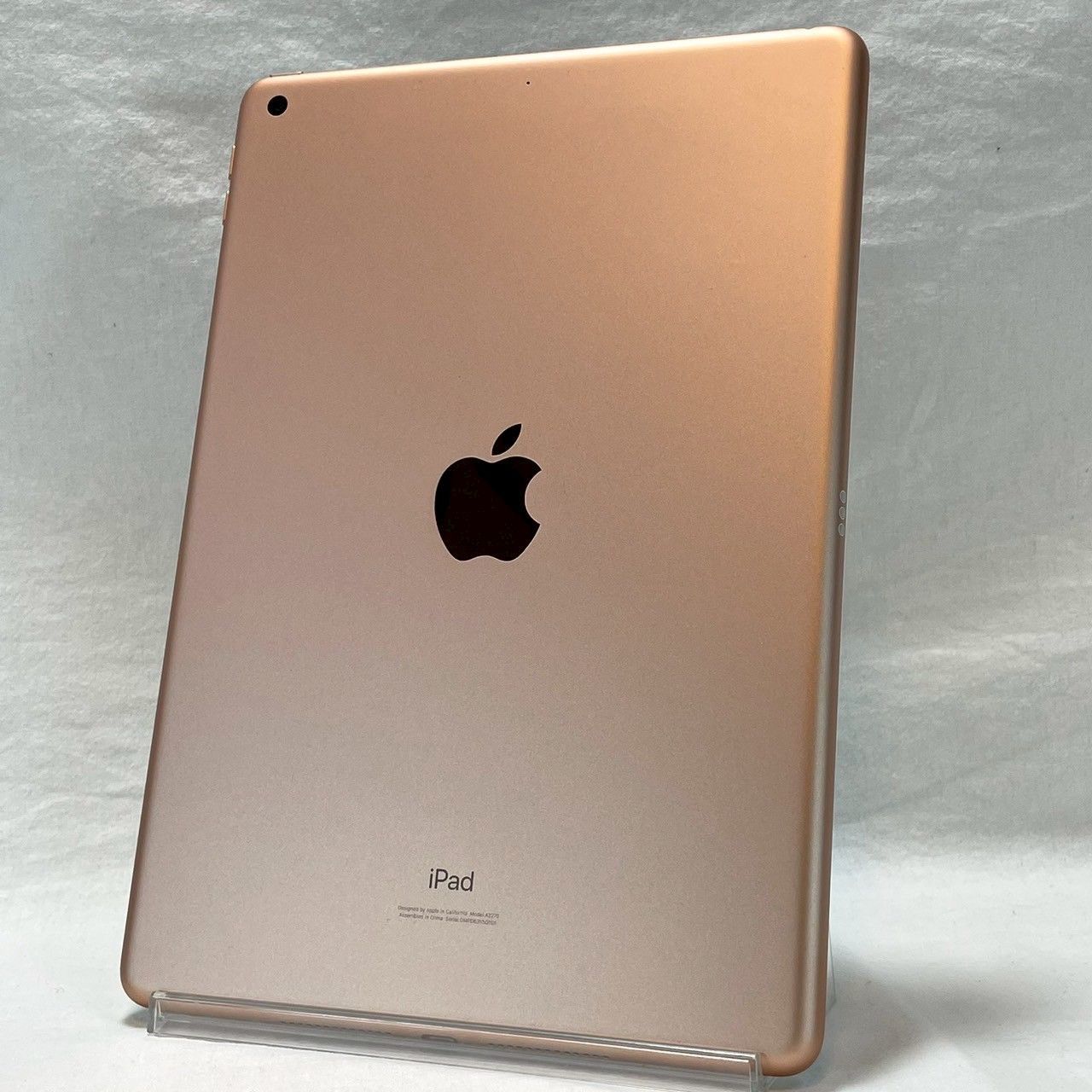 ✨美品✨iPad✨第5世代✨32GB✨バッテリー良好✨A1822✨ 693【早い者勝ち】美品☆電池良好☆iPad5第5世代32GB WIFIモデル