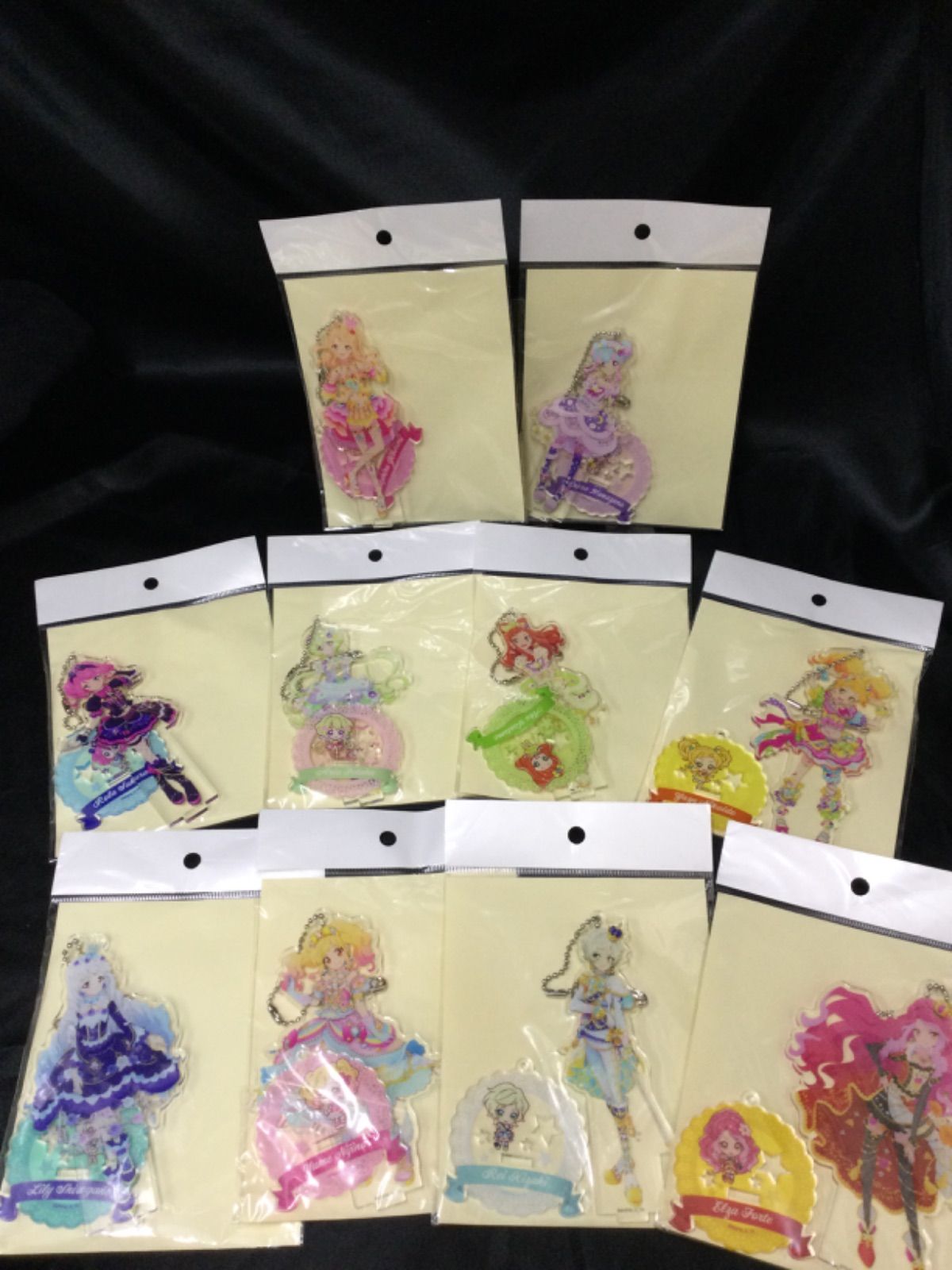 虹野ゆめ　アクリルバッジスタンドキーホルダー アイカツスターズ！ アクリルバッジスタンドキーホルダー 虹野
