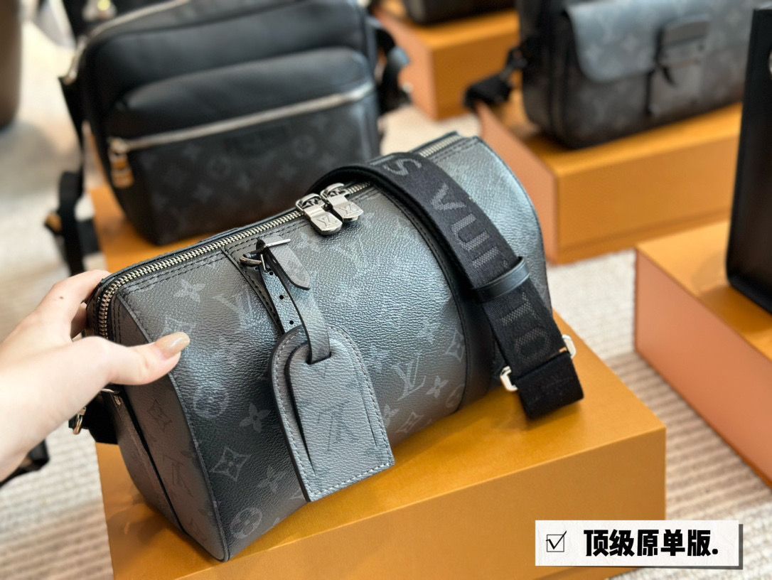 今日 Louis Vuitton×Nigo Keepall XS 21 ピローバッグ ～都市型ハンドバッグの理想形～