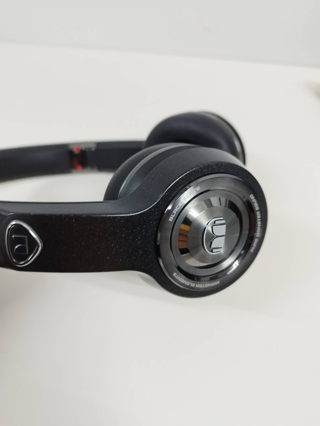 MONSTER ELEMENTS BLACK SLATE ヘッドホン MONSTER ELEMENTS BLACK SLATE ヘッドホン