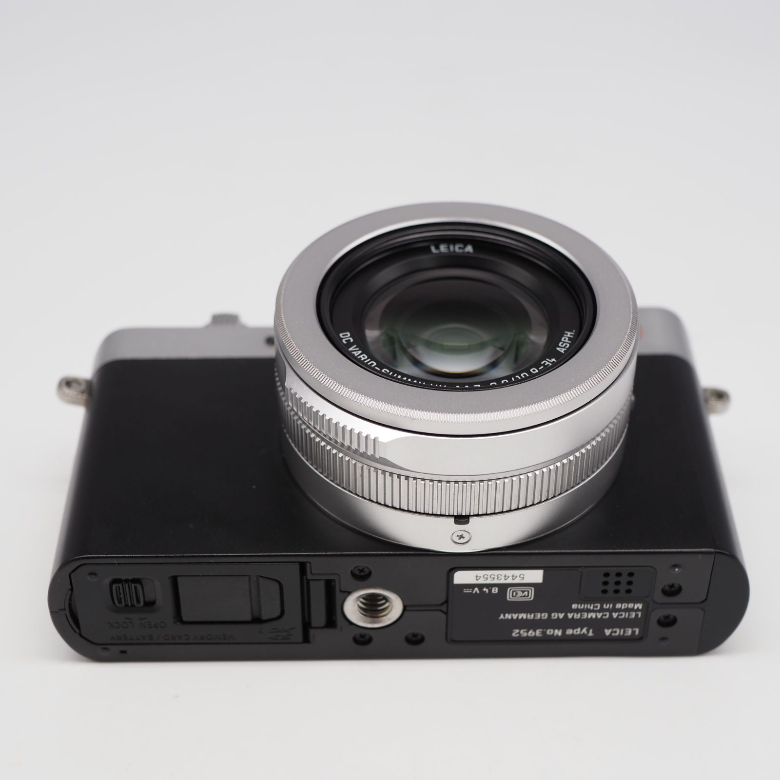 ■756ショット■ LEICA D-LUX7 シルバー ■ほぼ新品■