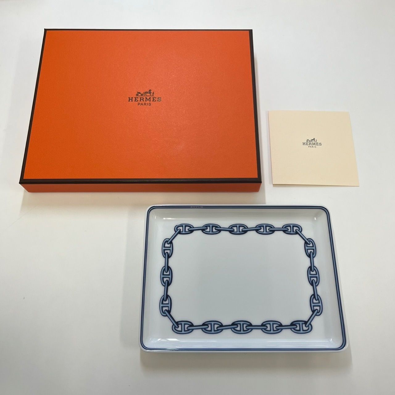 2025年 お歳暮・冬ギフト特集 新品未使用品】HERMES スクエア シェーヌダンクル エルメス 食器