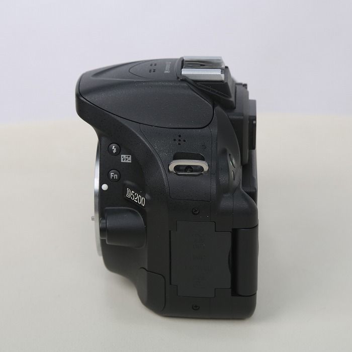 ニコン Nikon D5200 ボデイ ブラツク