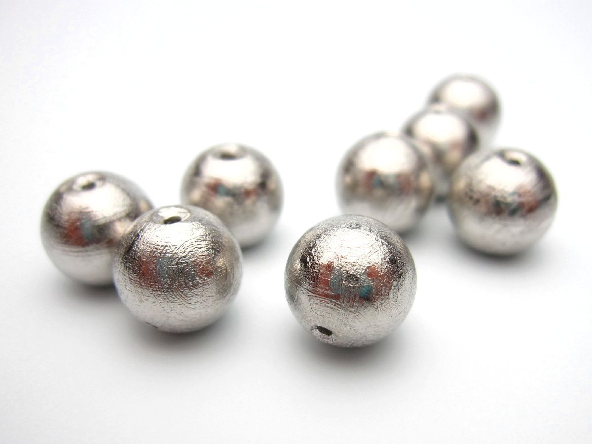 ギベオン隕石（メテオライト）　丸玉10ｍｍ1粒売り