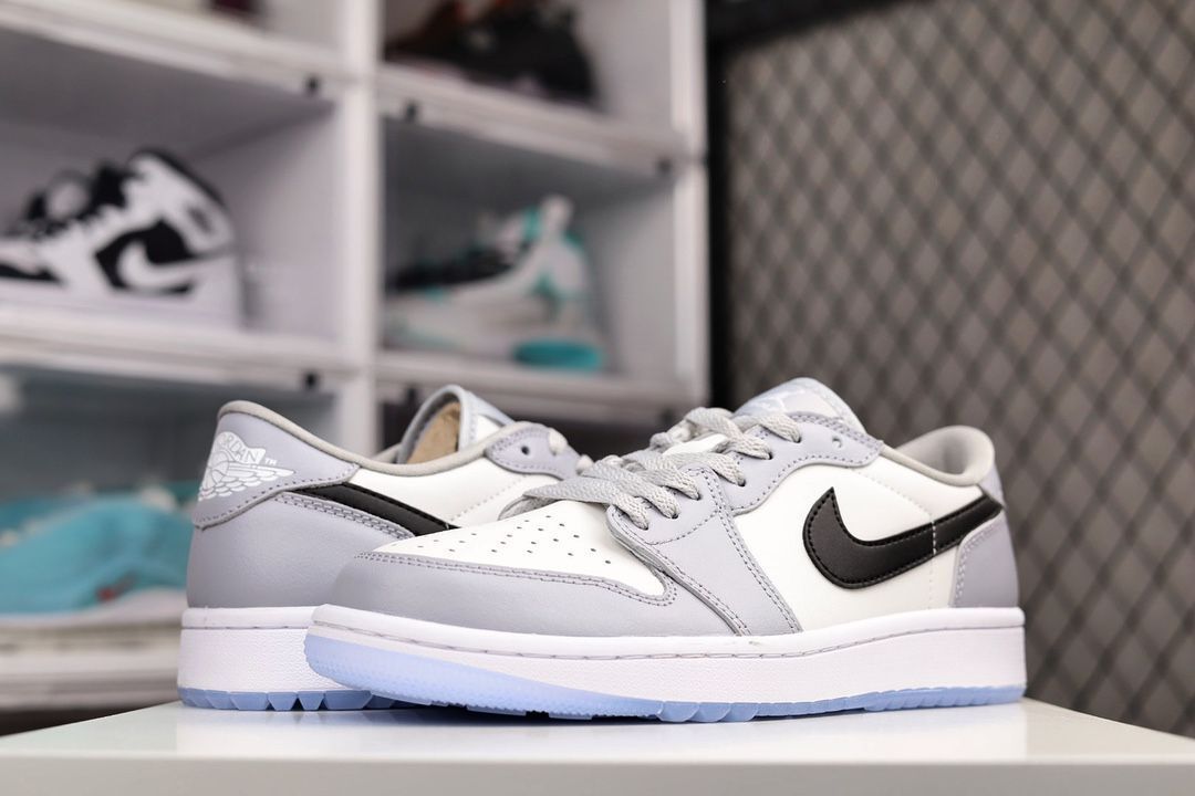 ナイキ ジョーダン 1 ロー ゴルフ ウルフグレー ゴルフシューズ DD9315-002 Nike Jordan 1 Low Golf Wolf Grey Golf Shoes DD9315-002