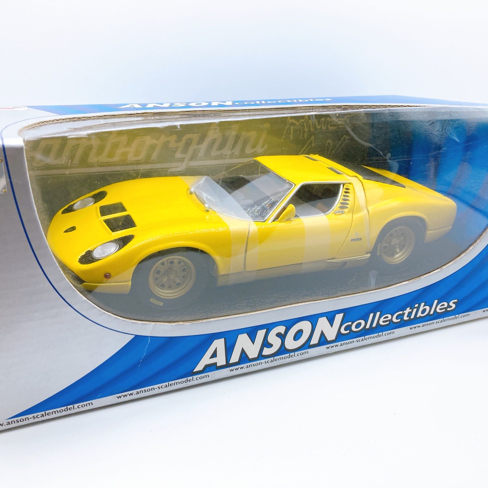 Ansonアンソン1/18ミニカー ランボルギーニミウラ 赤 Ansonアンソン1/18ミニカー ランボルギーニミウラ 赤