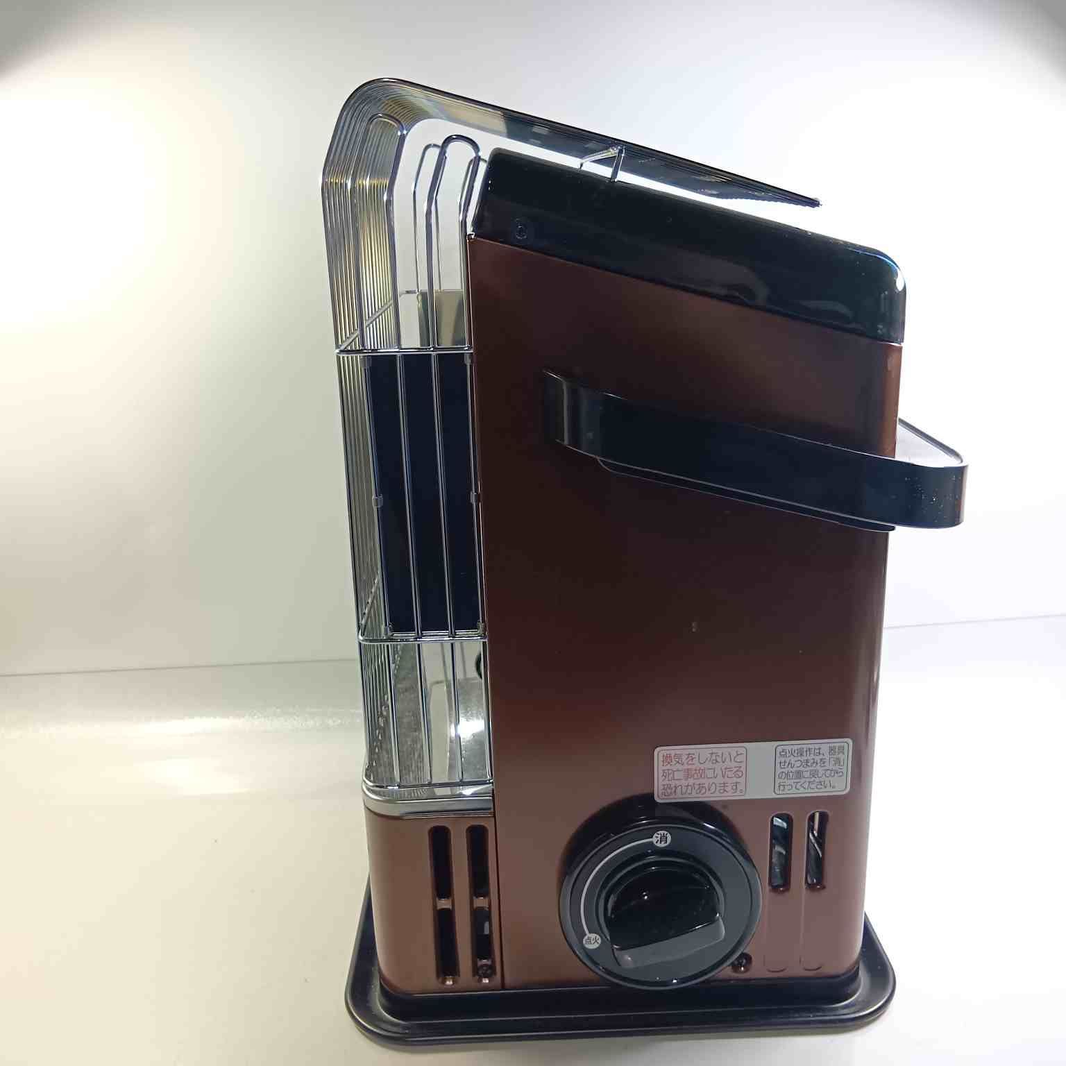 1713-f Iwatani カセットガスストーブ CB-HPR-DBR デカ暖