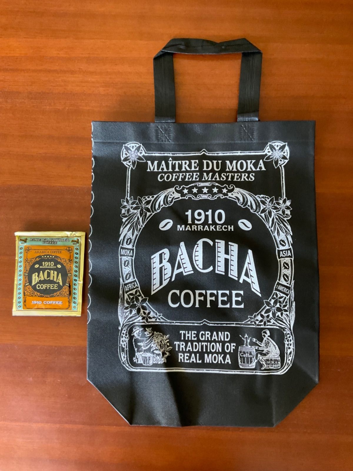 日本未発売】BACHA Coffee バシャコーヒー トートバッグとドリップコーヒー2つセット - メルカリ