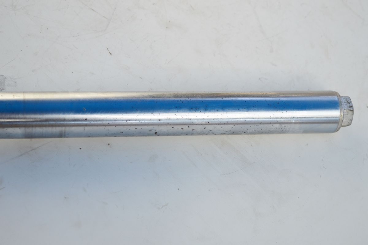 SUZUKI RG250E / X7スズキ フロントフォーク右側 中古品 当時物 純正品