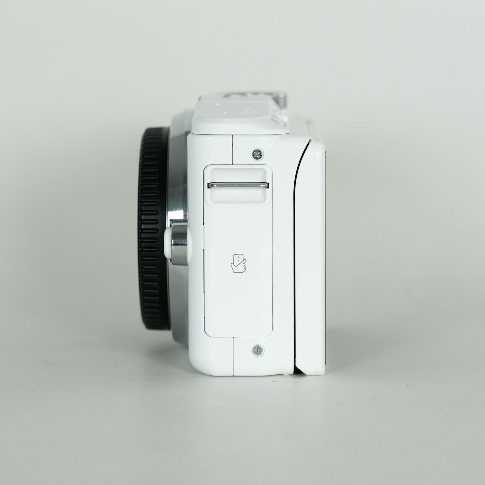 美品｜シャッター数1,130回] Panasonic LUMIX DMC-GF6-W ボディ