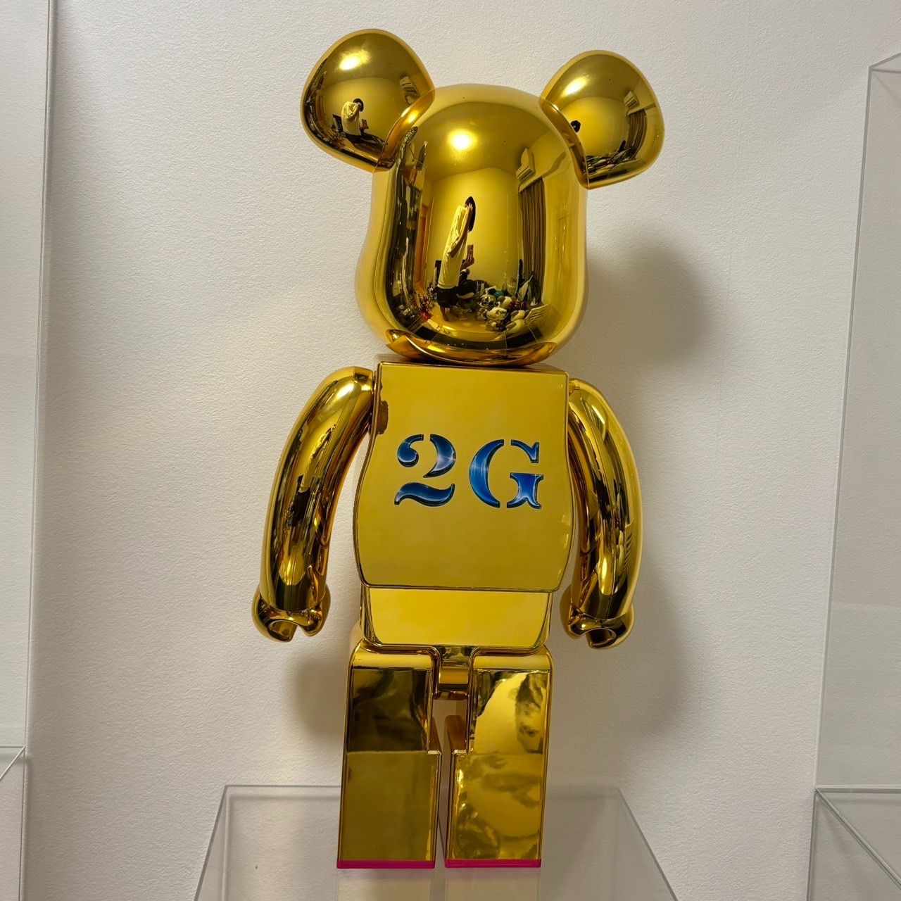 MEDICOM TOY - BE@RBRICK SORAYAMA × 2G GOLD Ver. 1000％ Hajime Sorayama x 2G x Medicom Toy BE@RBRICK | Hypebae