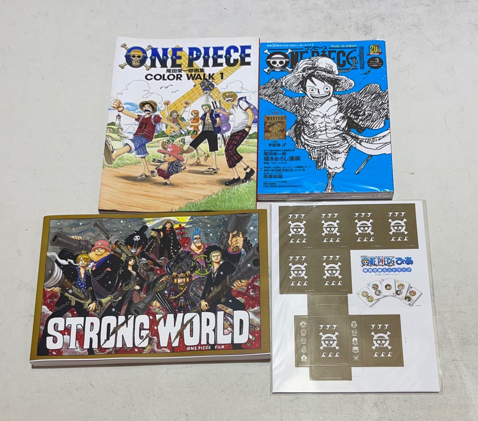 ONE PIECE ワンピース コミック 1～最新112巻セット+おまけ多数