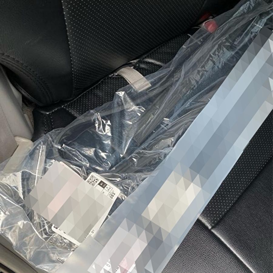 トヨタ TOYOTA 純正 新品 未使用 フロントドアガラスラン 右 RH