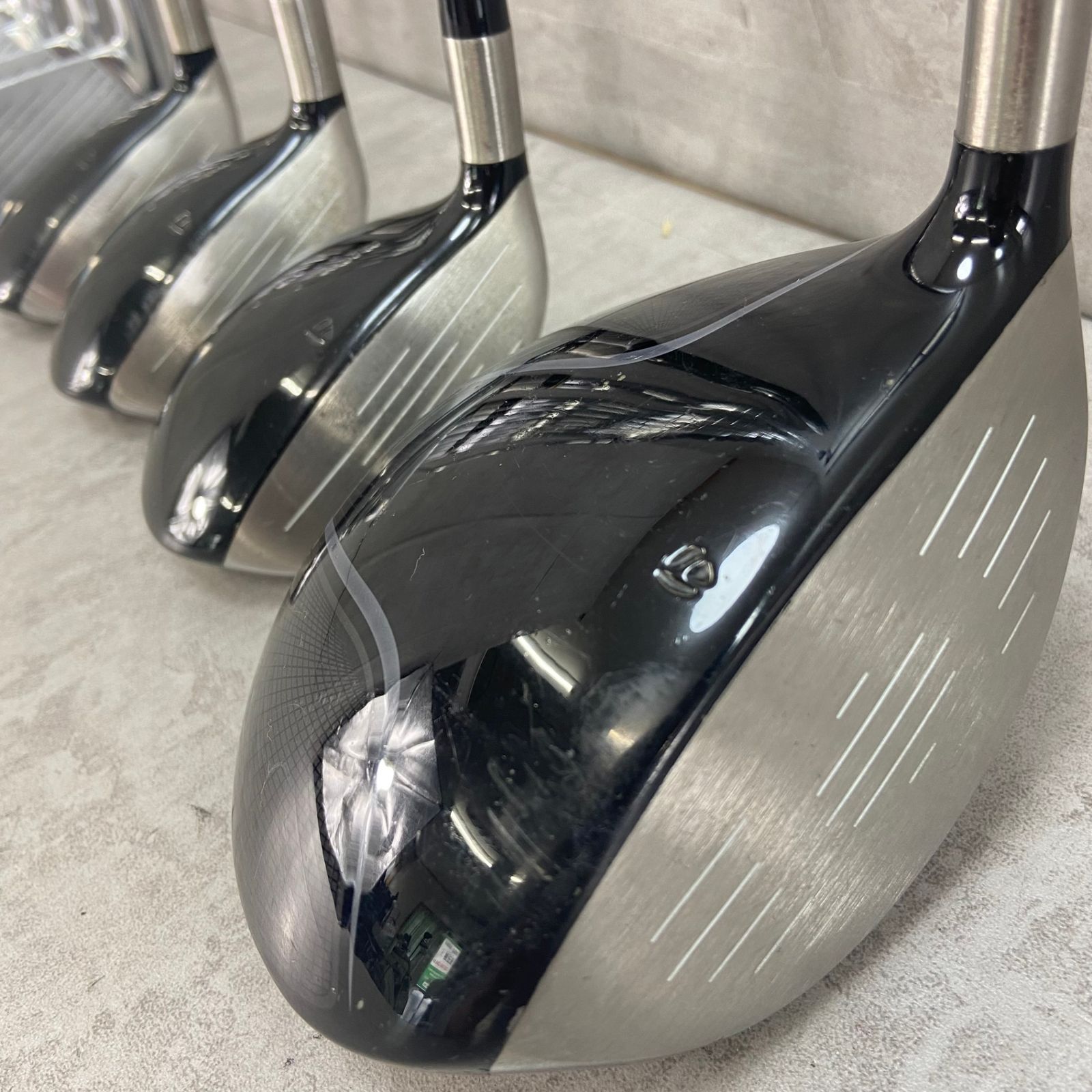TaylorMadeメンズゴルフクラブセットとLe Coq のキャディバッグ le coq sportif GOLF ルコック スポルティフ 日本正規品 2in1