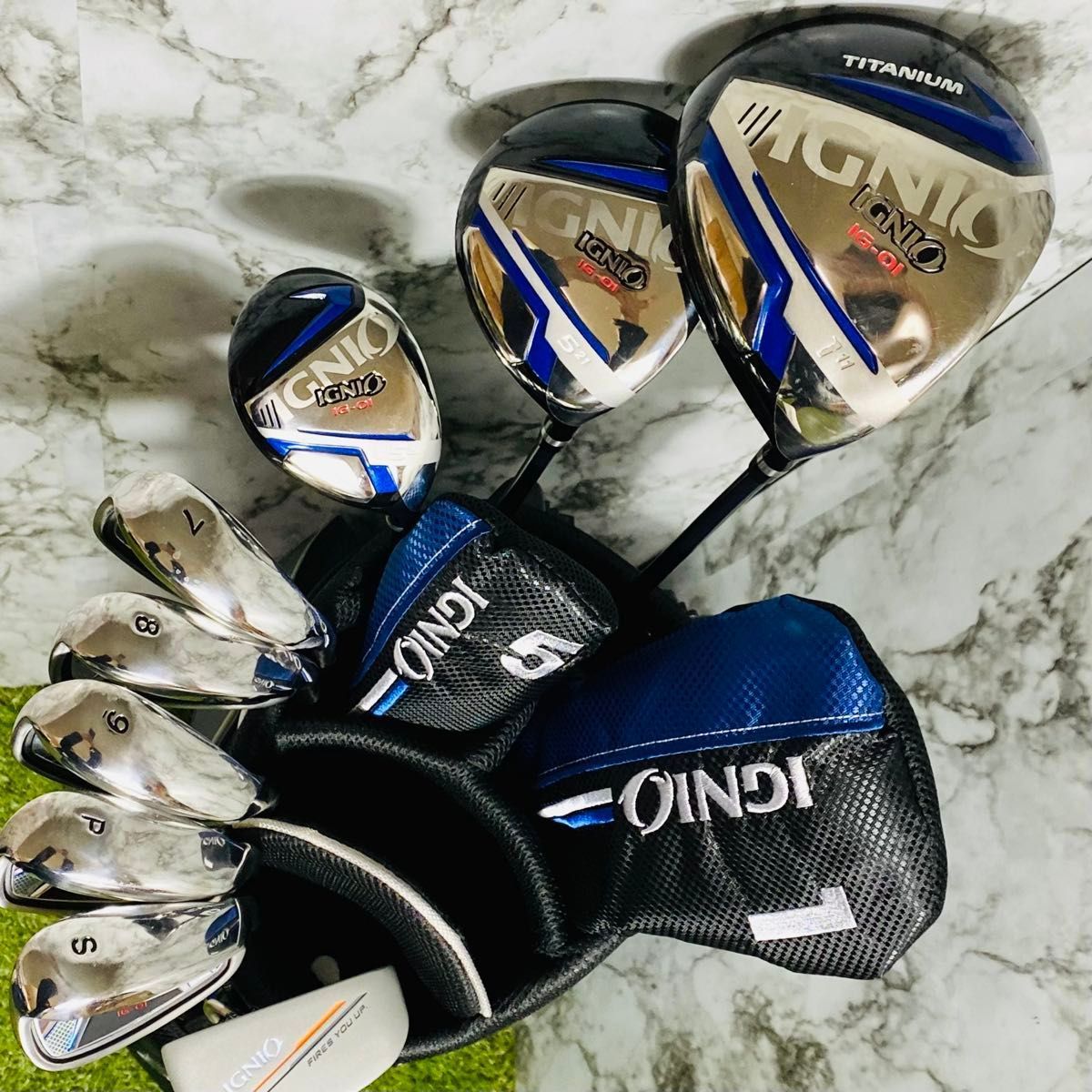 Ferragamo フラットシューズ リミテッドエディション37.5 スエード