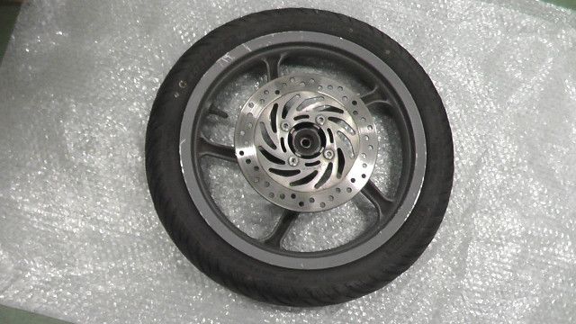 ディオ110 JF31-1105xxx の フロントホイール タイヤ付 1747183143