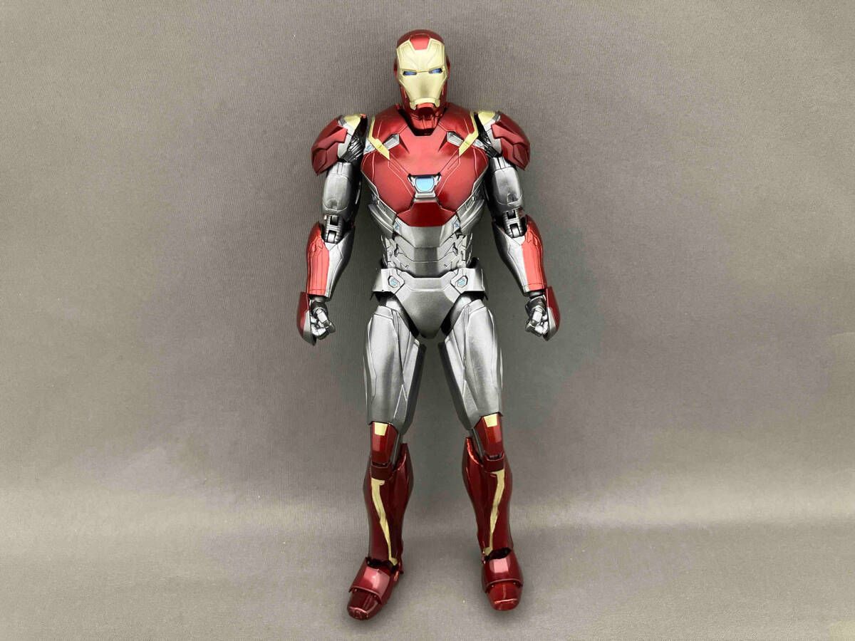 【美品】即発送！ フィギュアーツ　アイアンマンMk47&スパイダーマン 話題の最新映画『スパイダーマン：ホームカミング』に登場の