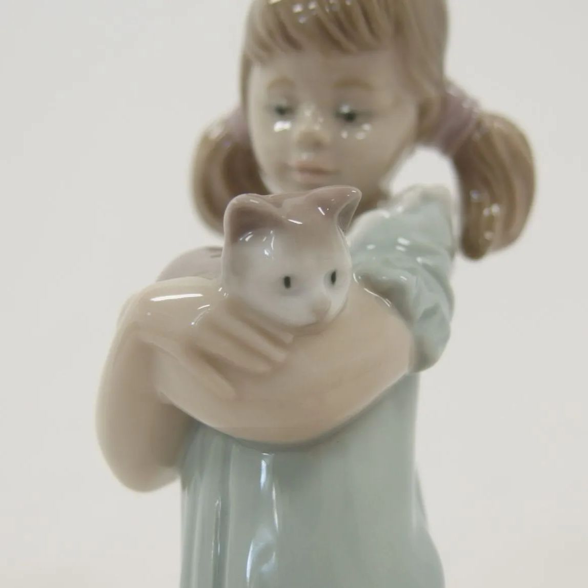 LLADRO リヤドロ 【少女と猫 私のことも忘れないで】フィギュリン 陶器 