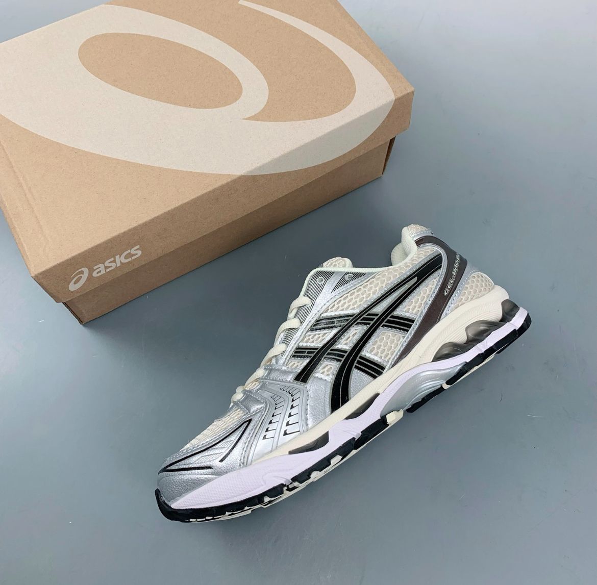 ASICS GEL-KAYANO 14 Cream  箱付  男女兼用^<>^