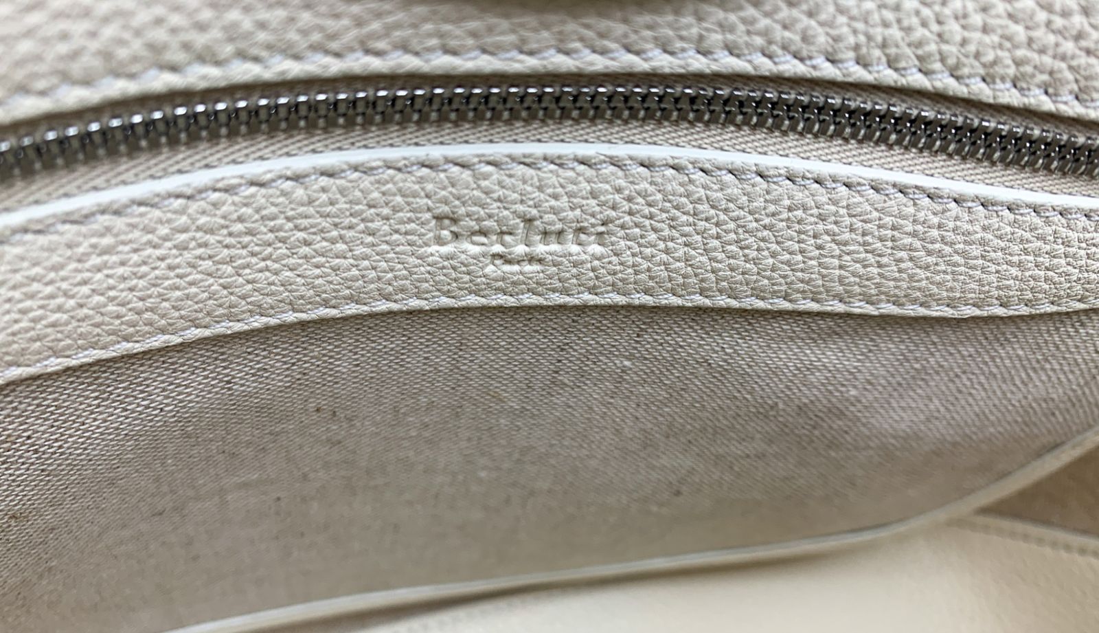 BERLUTI ベルルッティ 白 ホワイト トゥジュールXS 日本限定