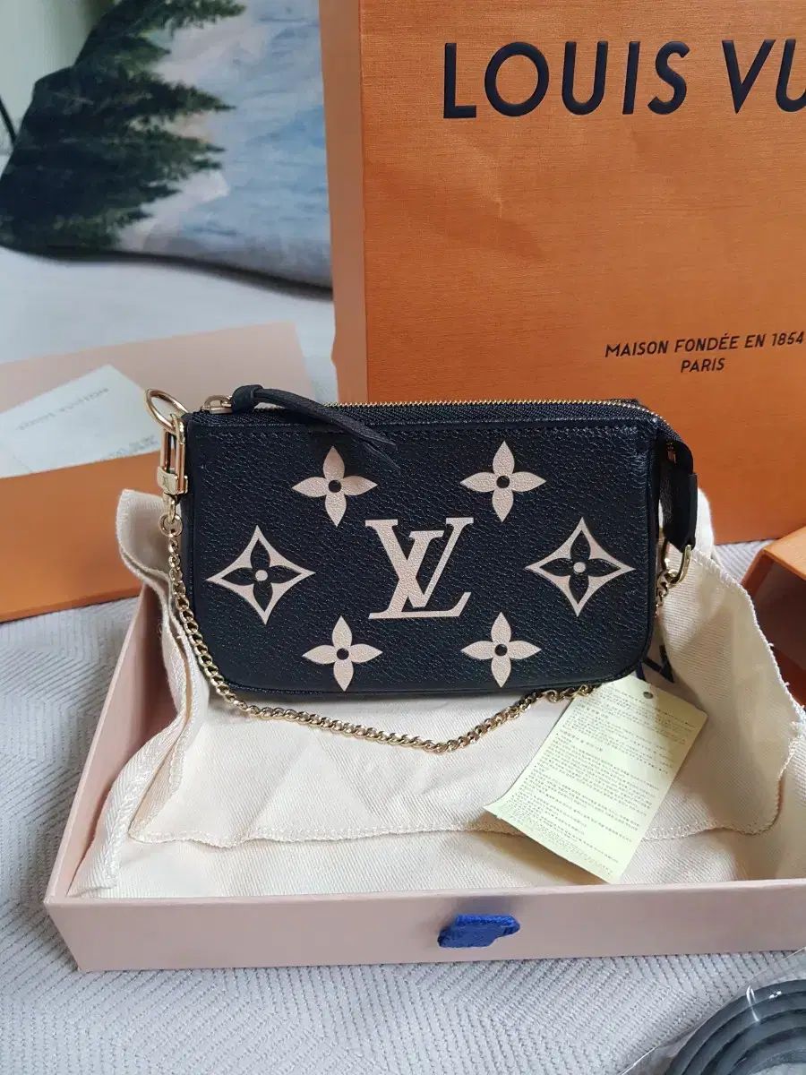 ルイヴィトン Louis Vuitton モノグラム ポーチ Louis Vuitton(ルイヴィトン) ミニ ポシェット アンペア ほぼ