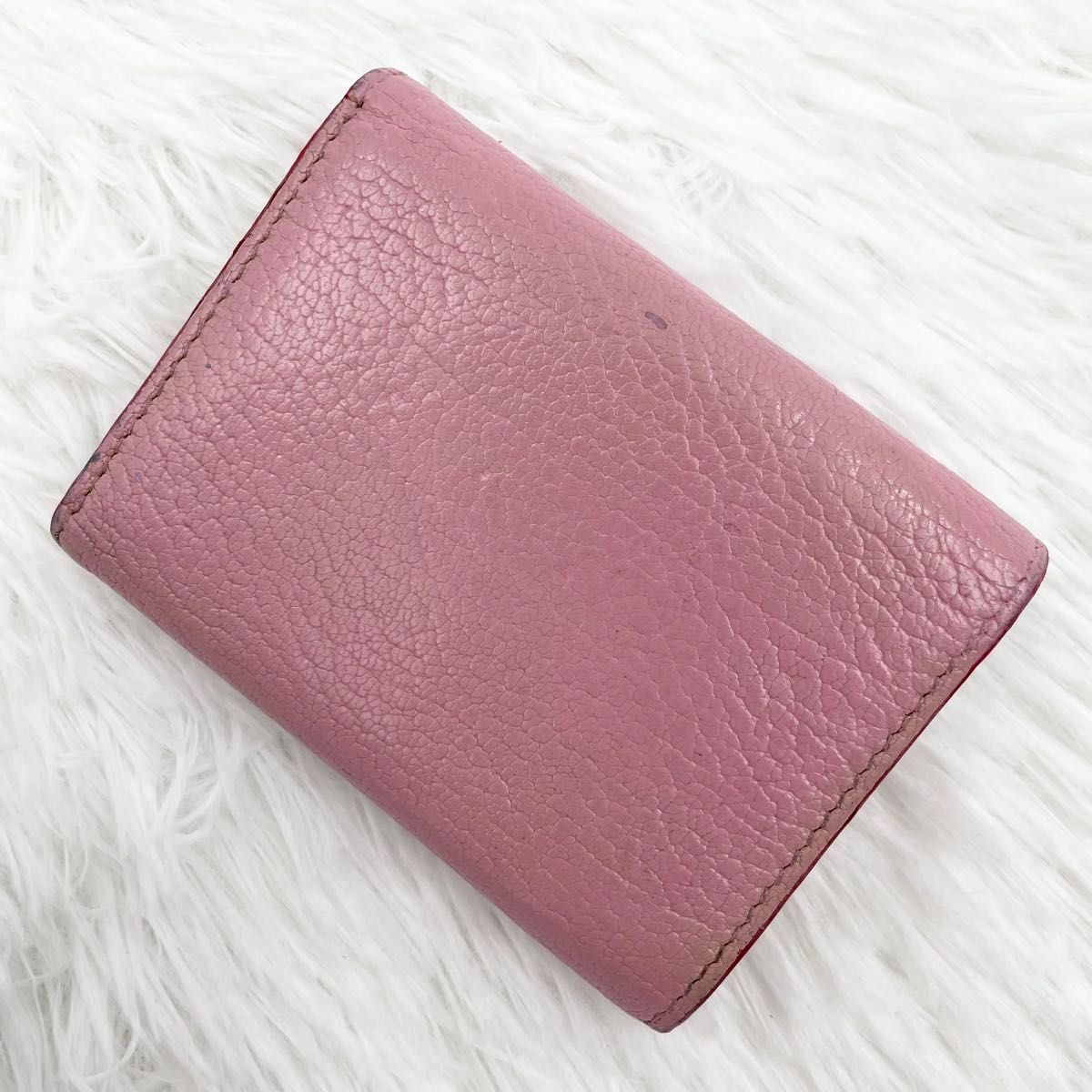 専用✨ミュウミュウ　3つ折り財布 ハート　総柄　5MH021 ピンク 未使用級✨ミュウミュウ 3つ折り財布 ハート 総柄 5MH021 ピンク MIU MIU（