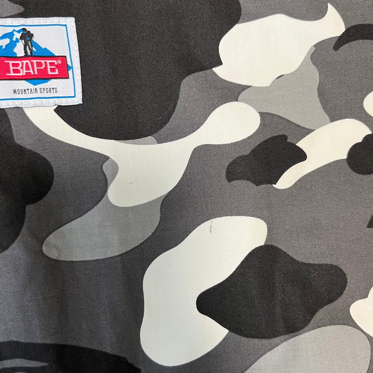 A BATHING APE アベイシングエイプ SAMPLE 1stカモ リバーシブル 