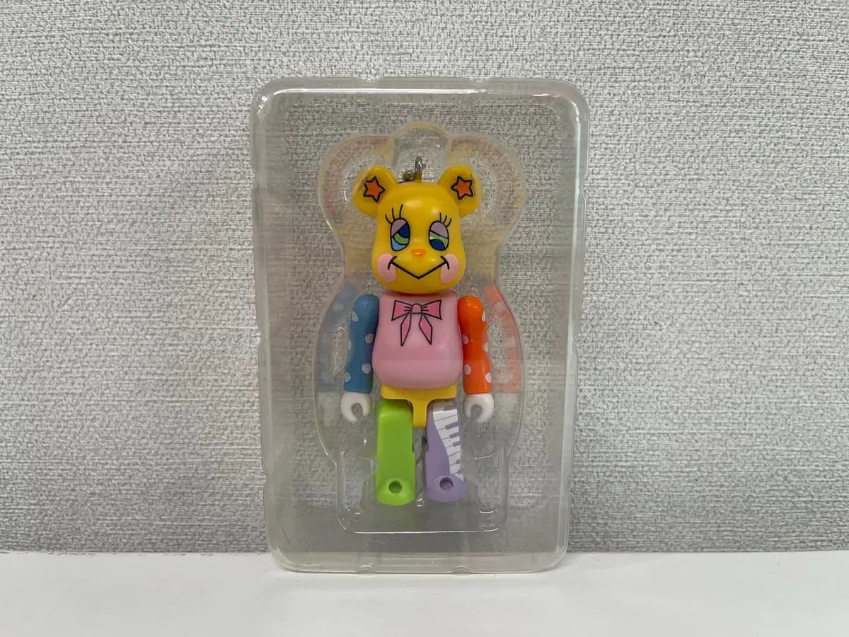 価値が分からないAKBベアブリック AKB48 BE@RBRICK - figure