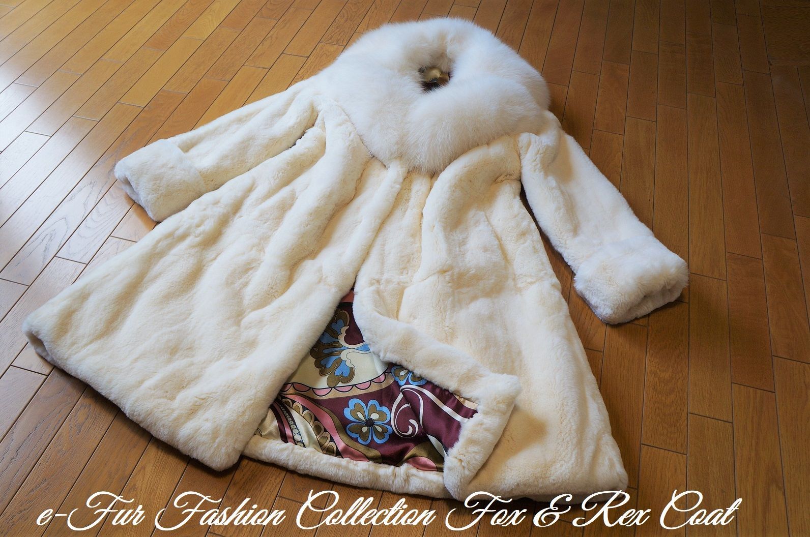 上品な印象☆冬のミルキーホワイトフォックス×レッキス毛皮コート