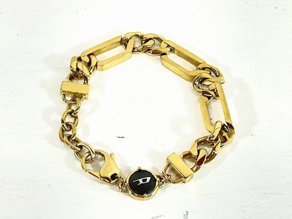 s25t-0243a【中古】DIESEL ディーゼル ユニセックス　ブレスレット ゴールド