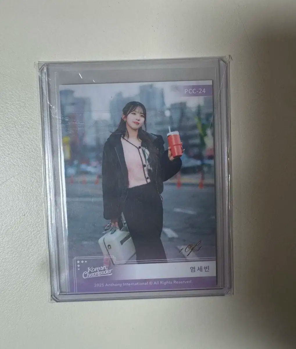 韓国 チアリーダー カード ヨム セビン 私服 オート 麻 1 of