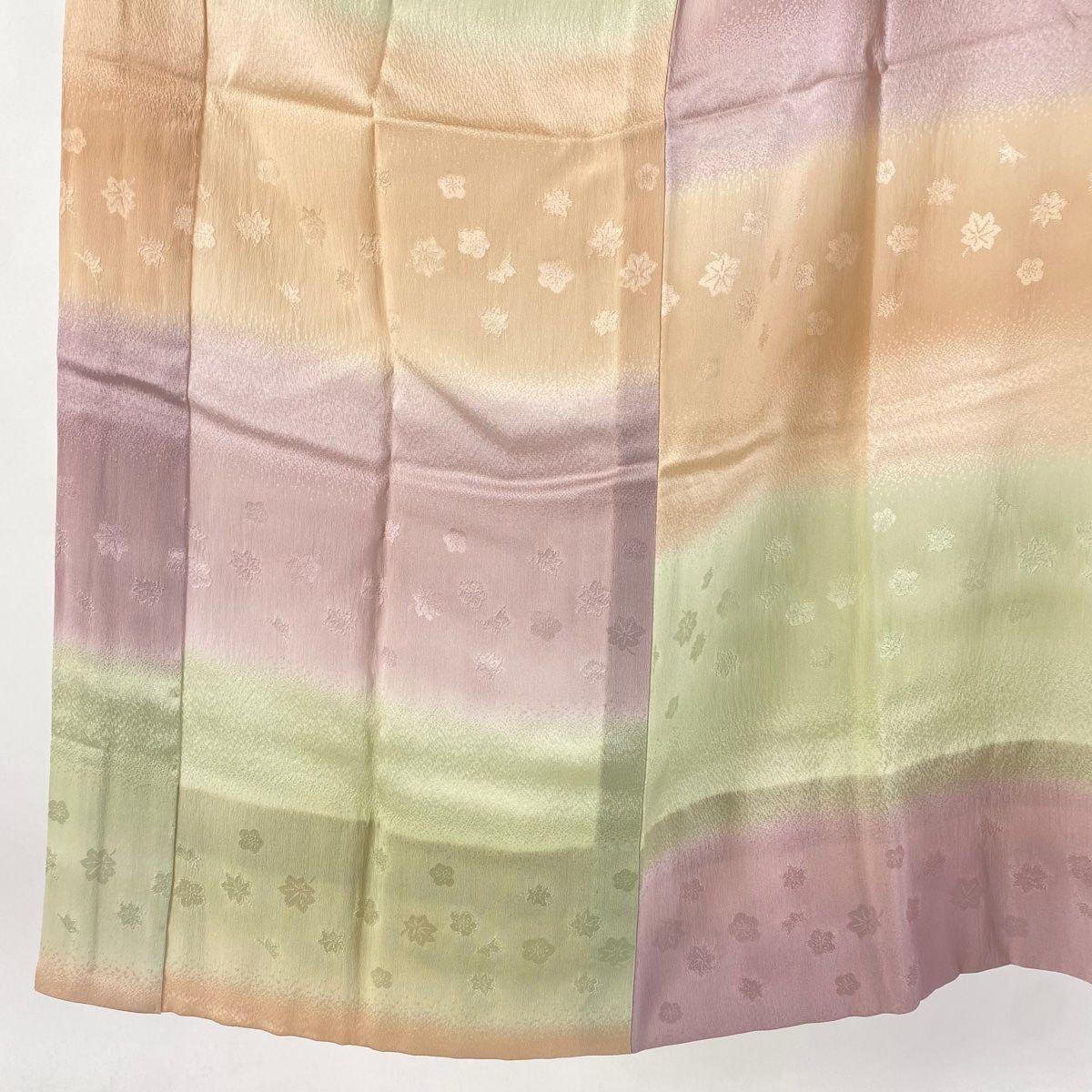 長襦袢 身丈129.5cm 裄丈64cm M 地紋 段縞 ぼかし 薄紫 正絹 秀品