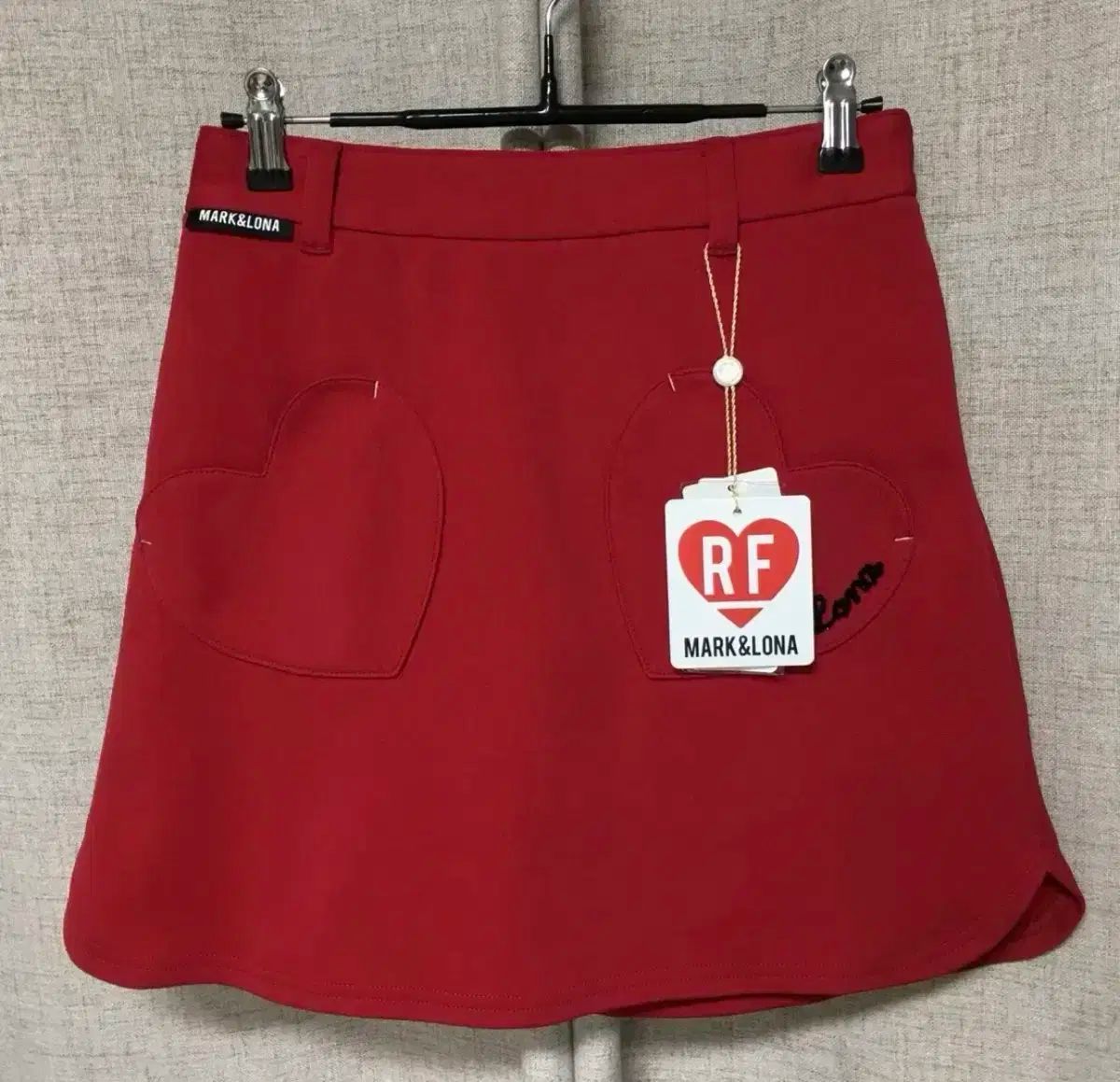 新品 MARK & LONA(マークアンドロナ) 正規品 ハート スカート M - メルカリ