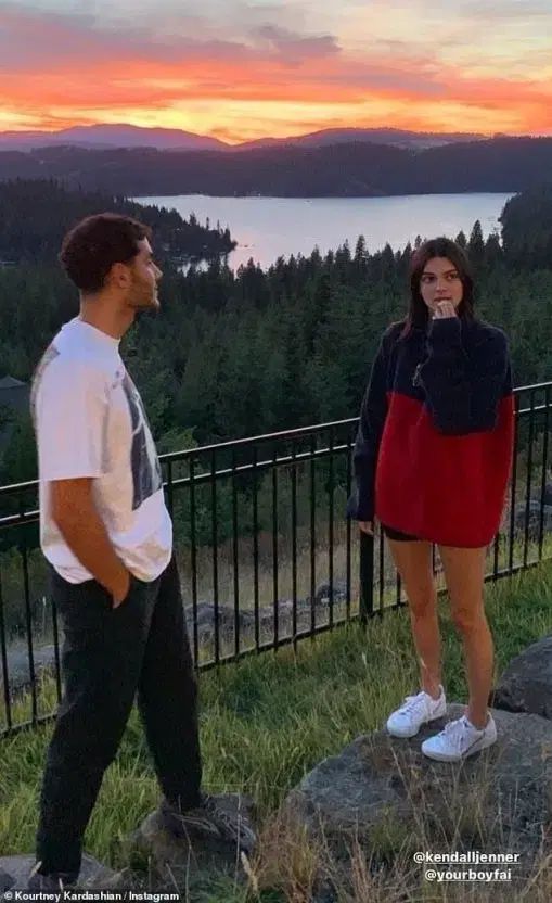 patagonia パタゴニア Synchilla シンチラ L ネイビー レッド