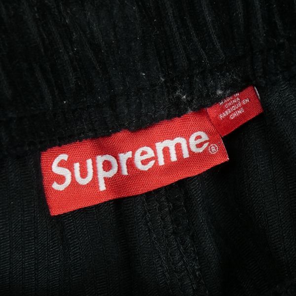 SUPREME シュプリーム