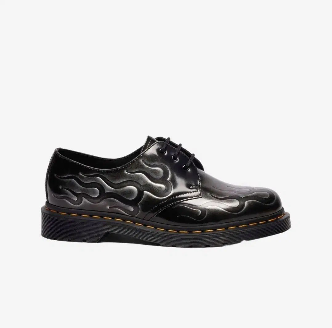260 DR. MARTENS ドクターマーチン 1461 インフェルノ シルバー 黒