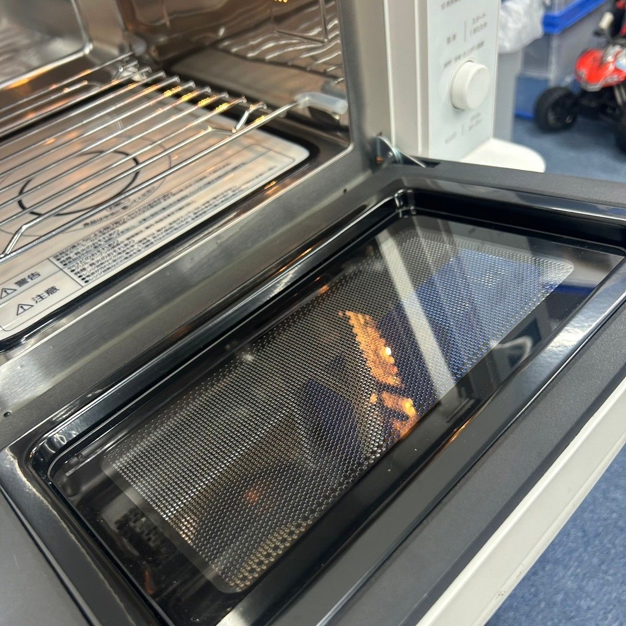 美品 2023年製アイリスオーヤマ オーブンレンジ MO-F1809ブラック アイリスオーヤマ MO-F1809-HA オーブンレンジ 18L アッシュ