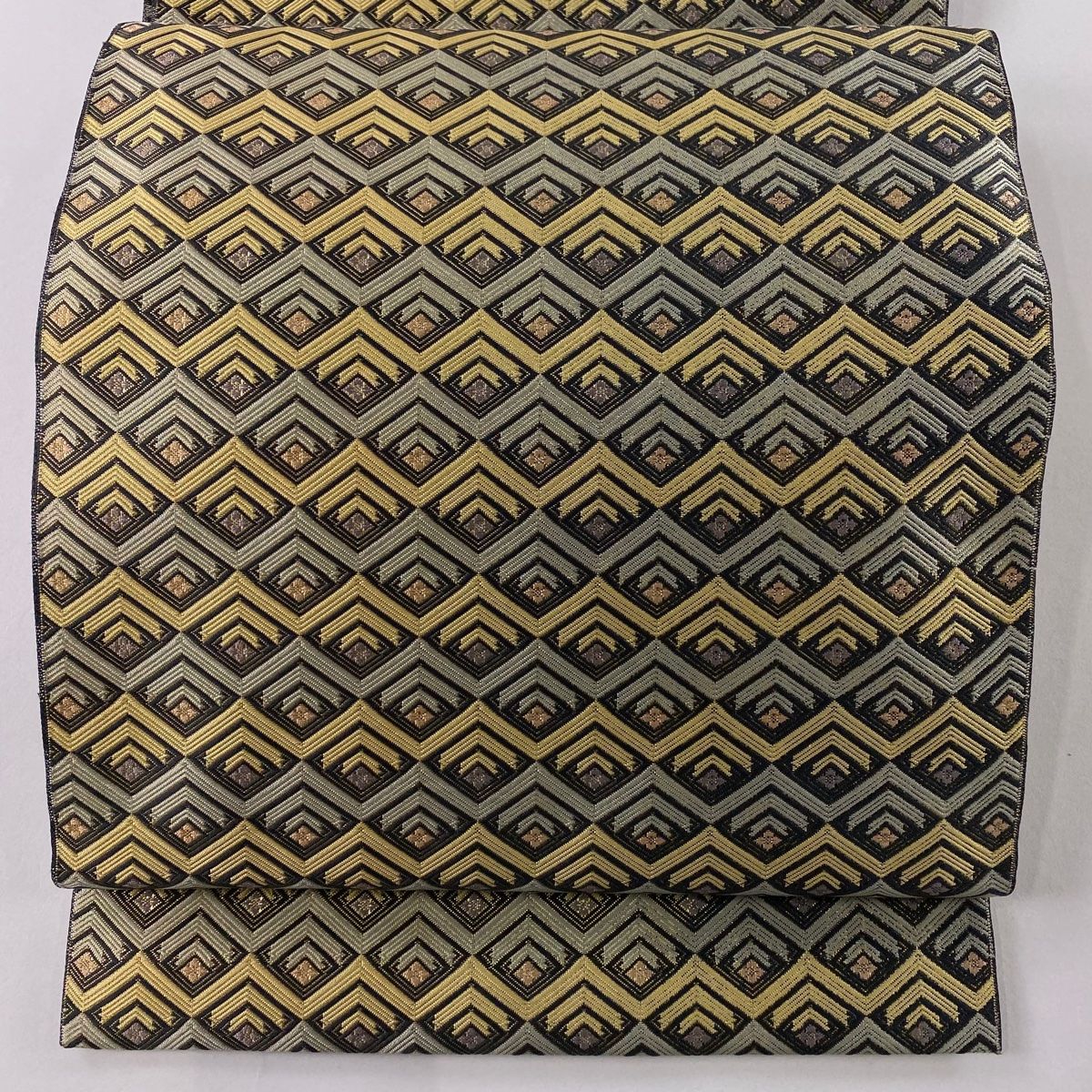 袋帯 秀品 組錦 花菱 若松 箔 墨色 全通 正絹