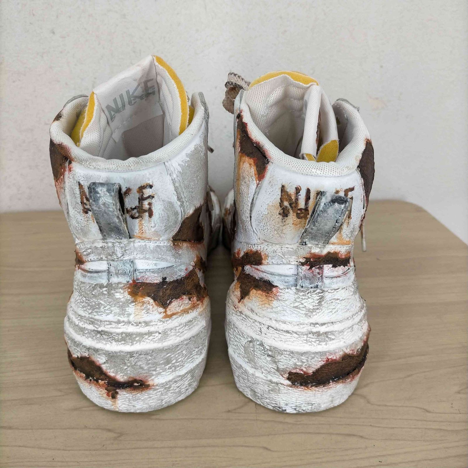ナイキ NIKE STuREET リメイクモデル BLAZER MID RUST